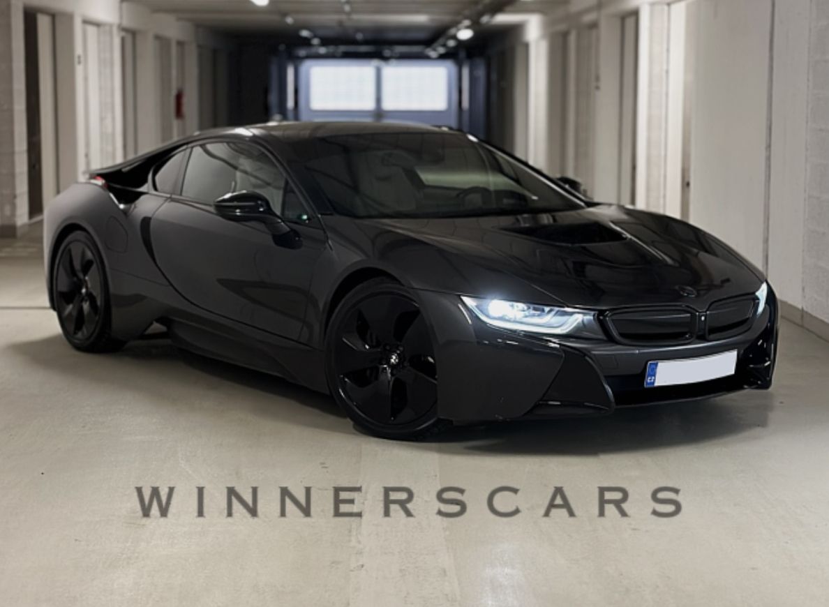 BMW - i8