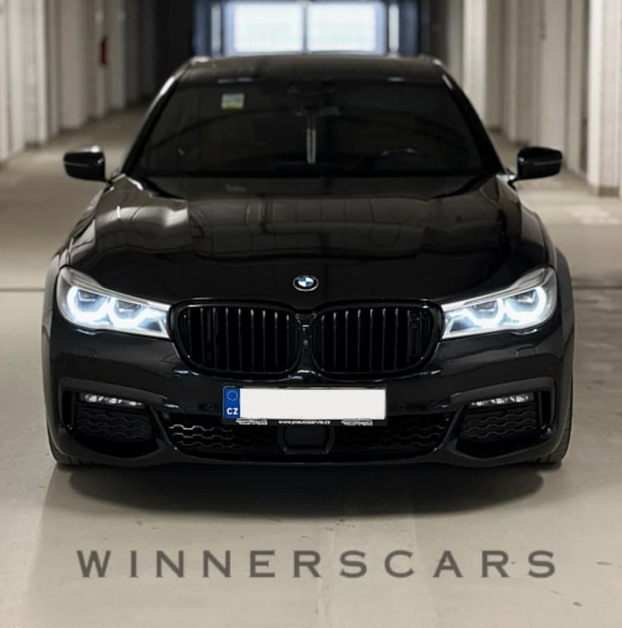 BMW - G11