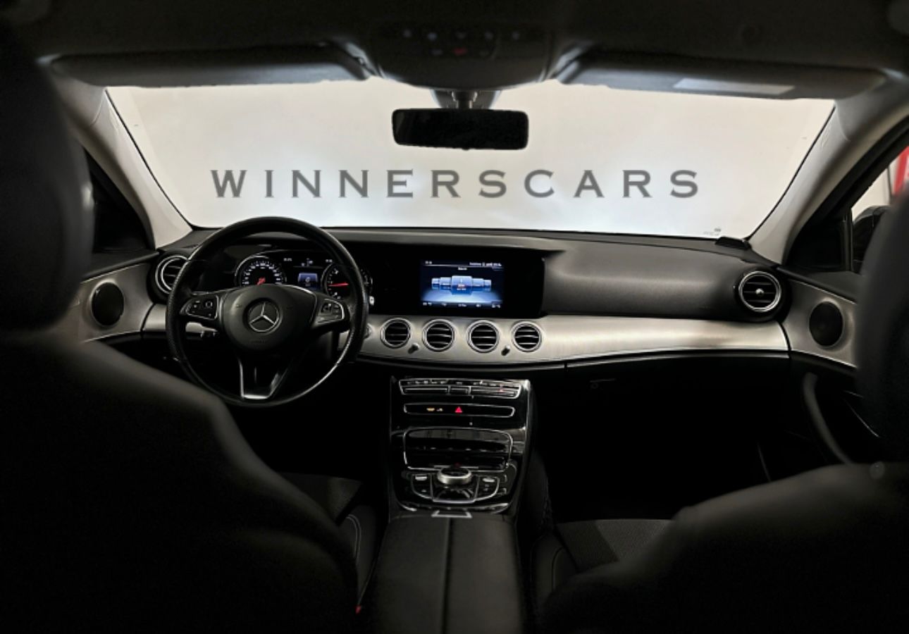 Mercedes-Benz - E-Class